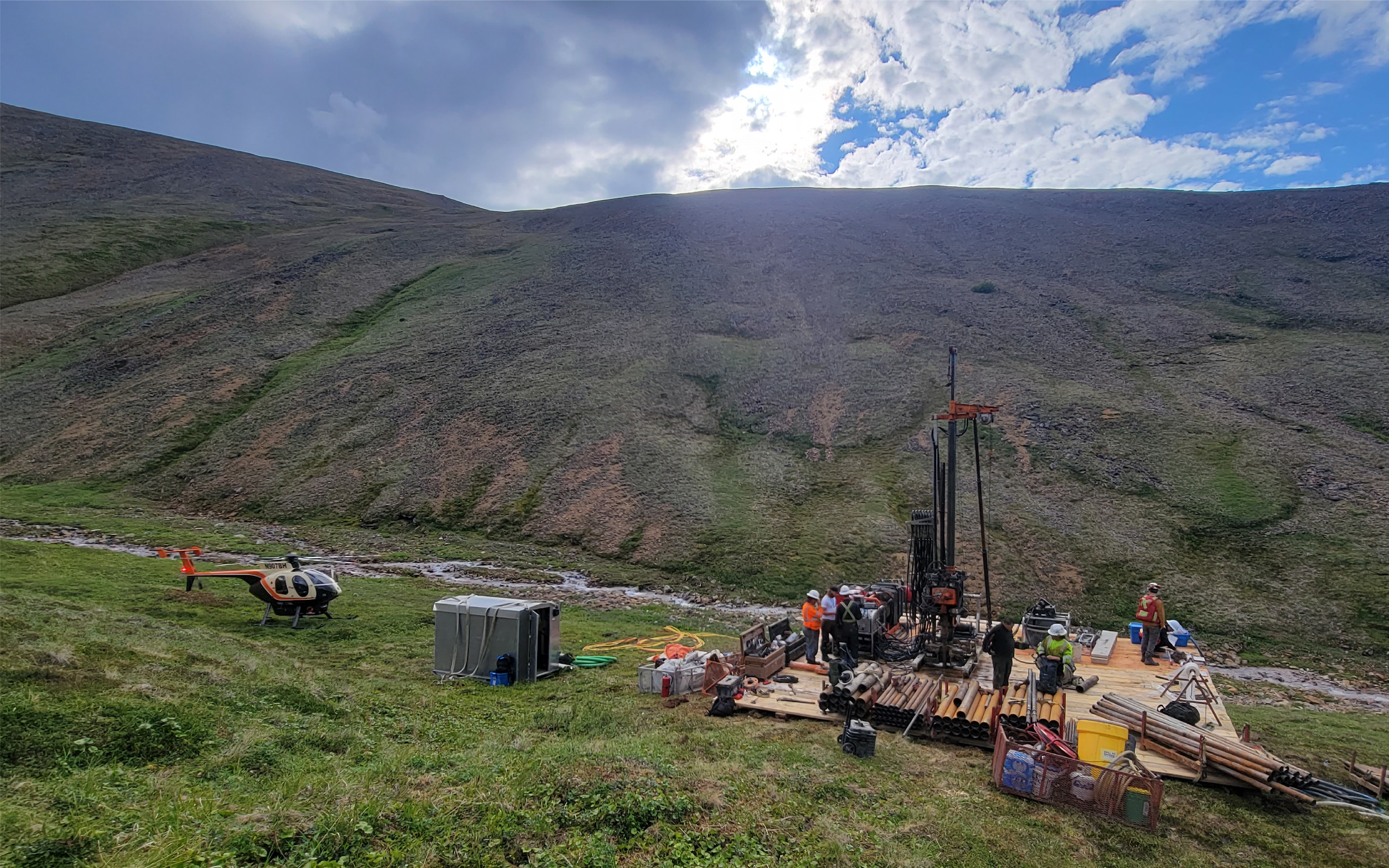 Heliportable-photo reels_5.jpg